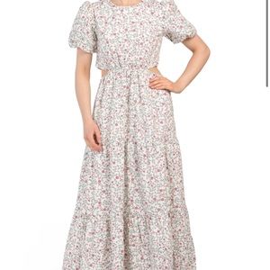 WAYF CUT OUT TIERED FLORAL MAXI DRESS